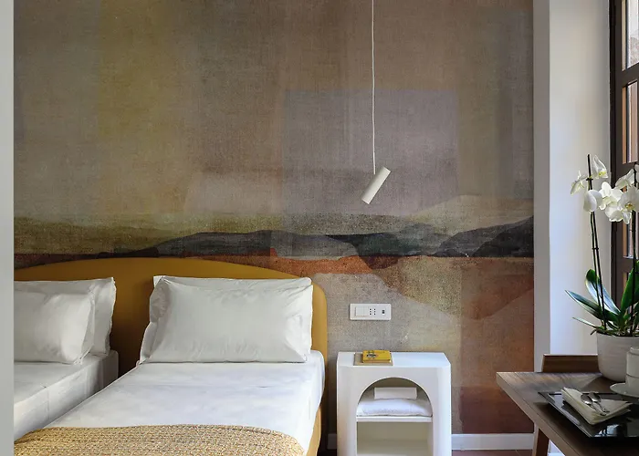 Cecil Hotel 3*